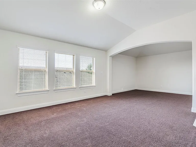 5728 Siragusa Dr — Photo 23
