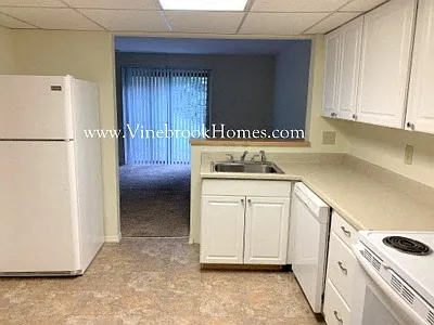 2526 Spring Valley Rd — Photo 6