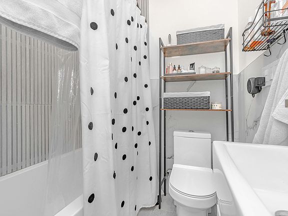 4th image of 317 Bushwick Ave #2A
