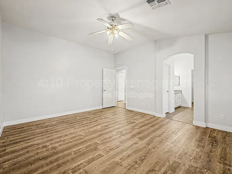 3296 E Warbler Rd — Photo 13