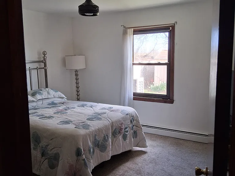 Back bedroom.