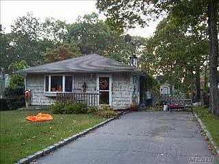 2nd image of 225 W End Ave