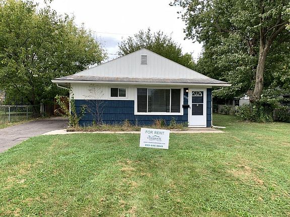 2nd image of 1702 Eastbrook Dr S