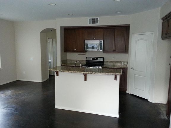 5th image of 40170 Gallatin Ct