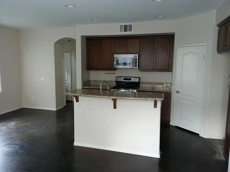 40170 Gallatin Ct — Photo 6