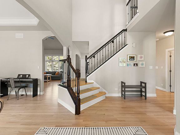2nd image of 26407 Silverleaf Dr