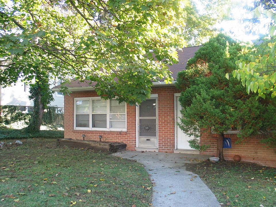2nd image of 323 W Marshall St