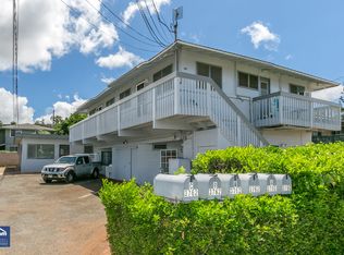 3762 Salt Lake Blvd APT C, Honolulu, HI 96818