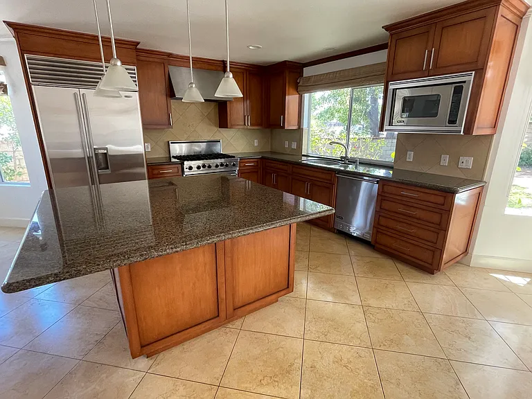 29104 Laro Dr — Photo 10