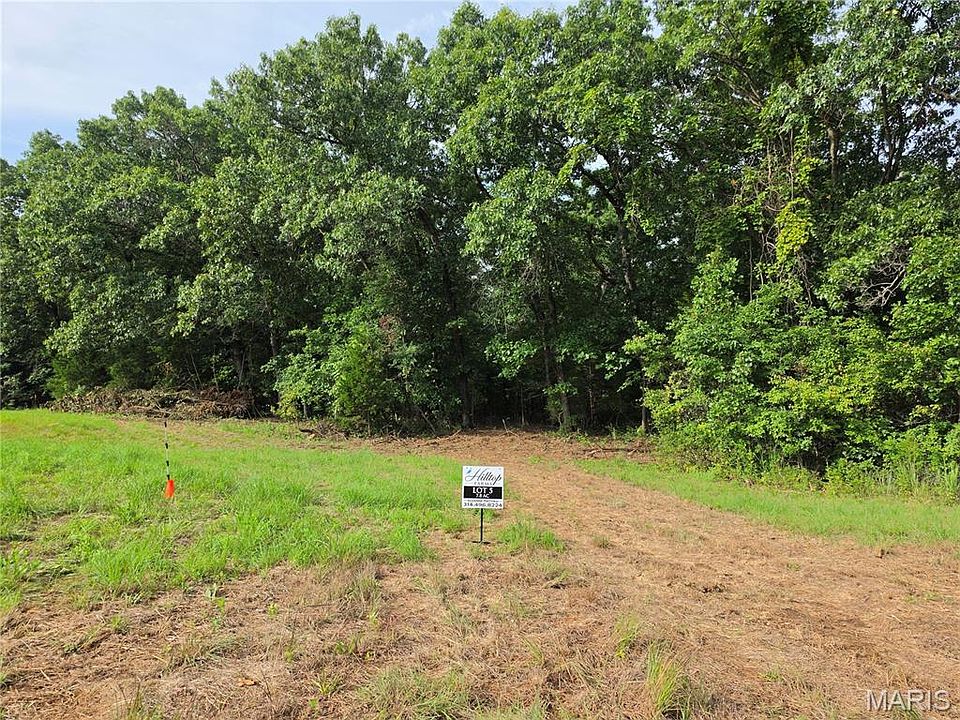 1st image of 989 Dietrich Rd