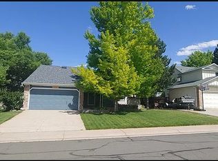 11647 W Bowles Cir, Littleton, CO 80127