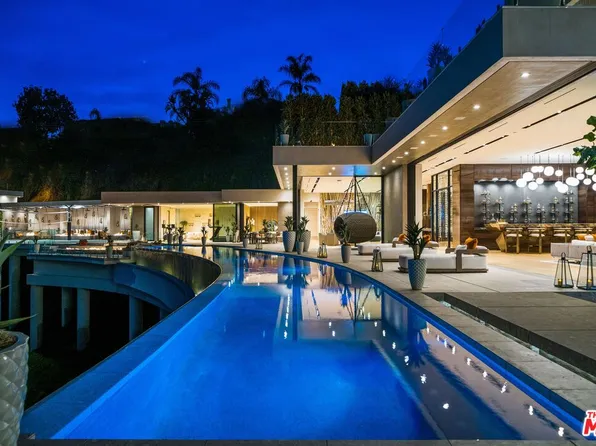 9330 Flicker Way, West Hollywood, CA 90069