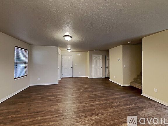 2nd image of 1383 Orchid Ave #1383