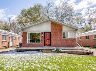 15378 Woodbine, Redford, MI 48239