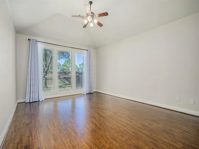 10007 Eldarica Way — Photo 15