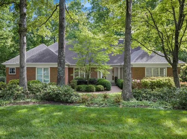 1534 Kinross Ln, Keswick, VA 22947