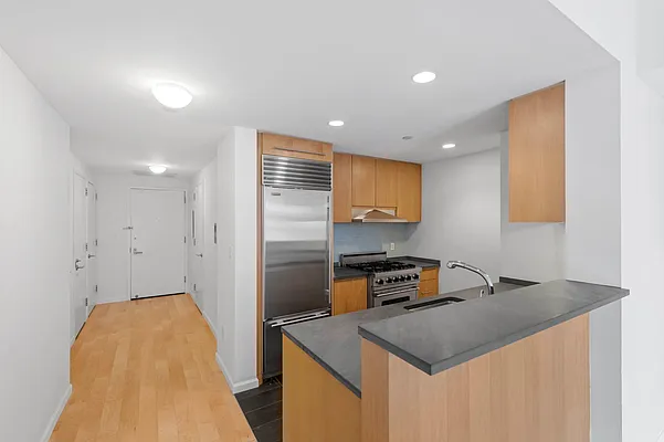 Rented by Douglas Elliman | media 4