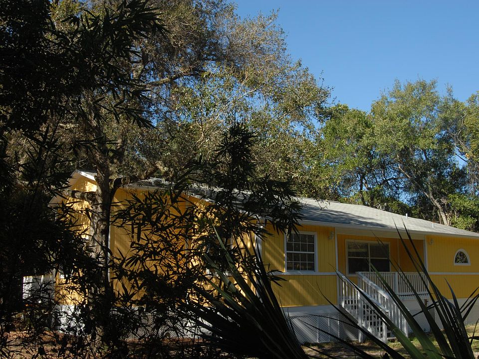 2nd image of 1343 Highland Ave NW