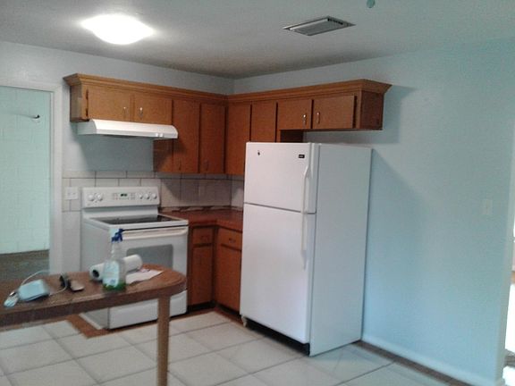 5th image of 1413 Guldahl Dr
