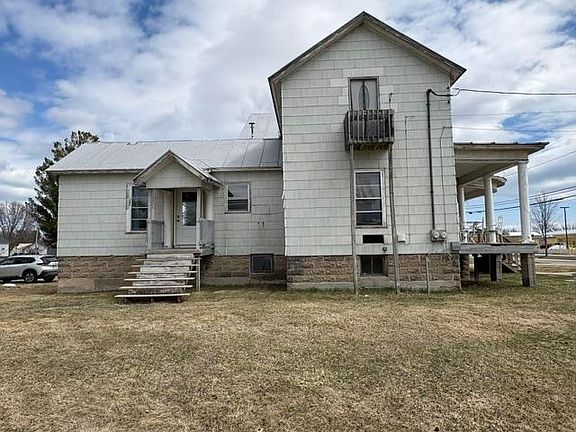5th image of 555 Pecor St