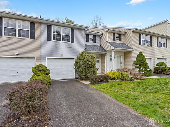 2nd image of 22 Scotto Pl