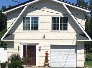 44 Grace St, Dover, NJ 07801