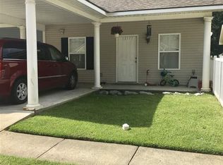 12177 Village Dr, Walker, LA 70785