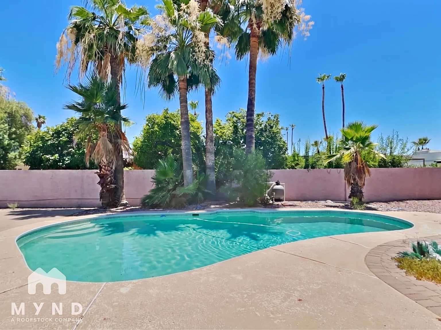 4 bed, 2.0 bath, 2041 sqft, $3,415 — Photo 2