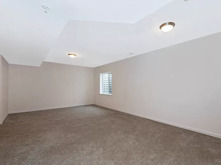 102 Water Run St #1 — Photo 40
