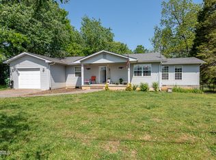 311 Waters Rd, Maryville, TN 37803