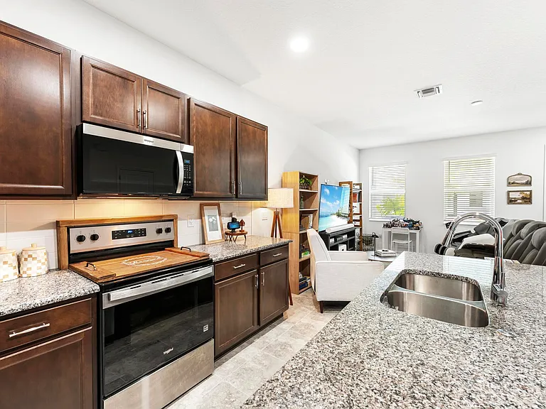 16417 Mirabell Manor Ln — Photo 12