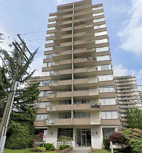 615 7th Ave #305 Photo 1