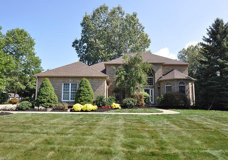 1st image of 3427 Barrington Dr