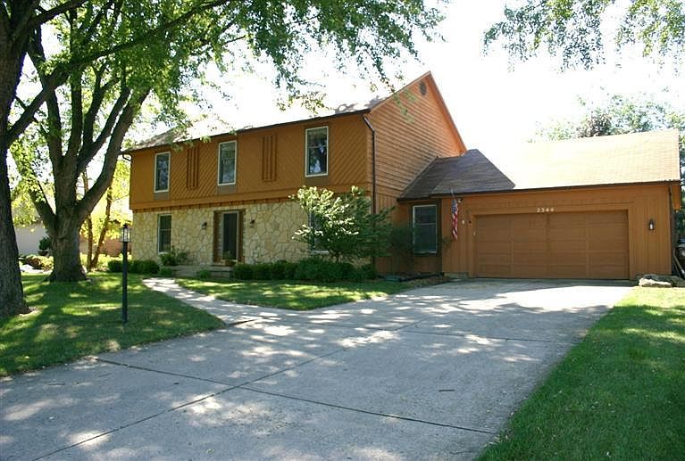 1st image of 2544 Woodbluff Ln