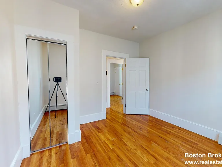 11 Elder St #3 — Photo 12