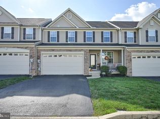 2189 Bordeaux Ct, Harrisburg, PA 17112