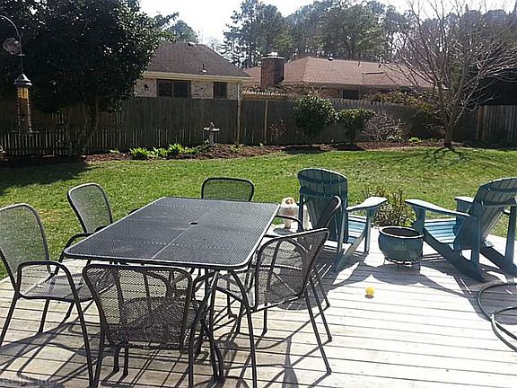 5th image of 2305 Trant Lake Dr