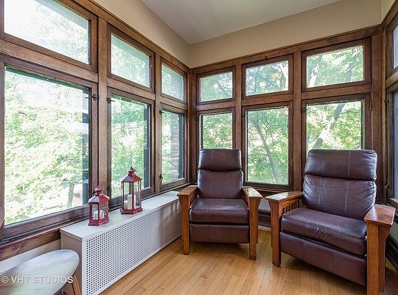 3rd image of 6412 N Glenwood Ave #2N