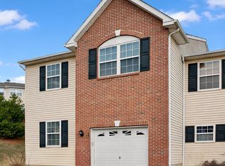 62 Green View Dr, Pottstown, PA