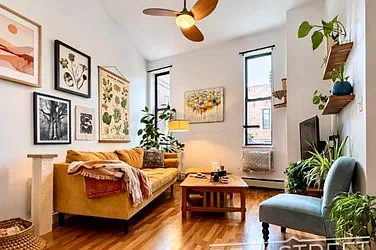 93 Underhill Avenue, #1A