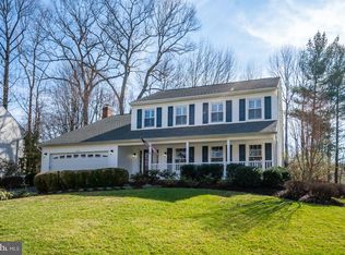 9333 Mainsail Dr, Burke, VA 22015