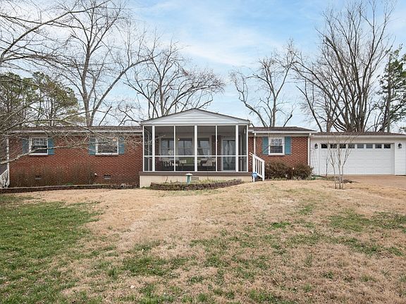 2nd image of 2707 Donna Hill Dr