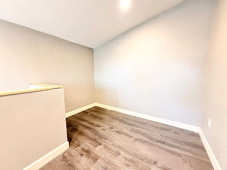 10107 SE Harold St — Photo 17