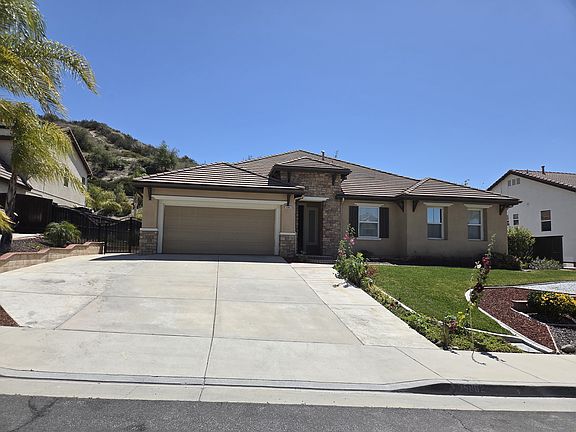 2nd image of 35862 Darcy Pl