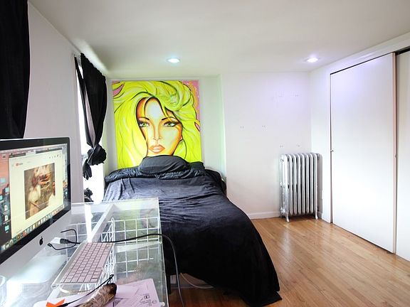 3rd image of 19 Van Buren St APT 2