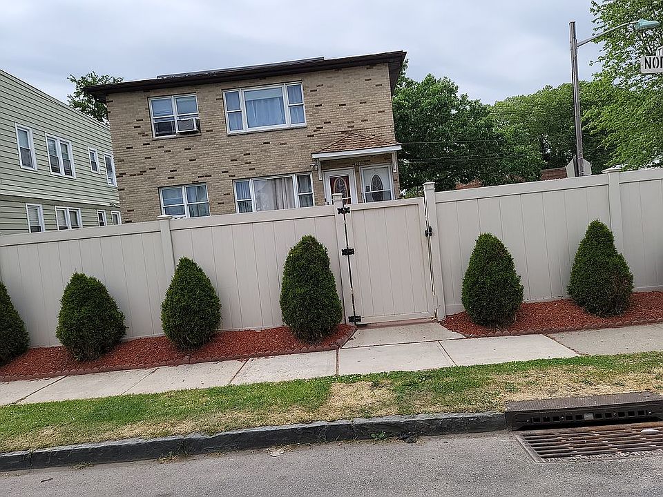 1st image of 435 Norwood St