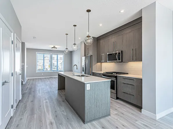 724 Walgrove Blvd SE #A, Calgary, AB T2X 2A9