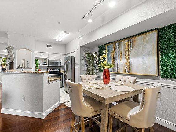4th image of 3480 Soho St APT 201