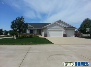 307 Thompson Dr, Atkins, IA 52206
