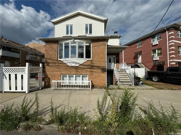 1611 E 92nd St, Brooklyn, NY 11236